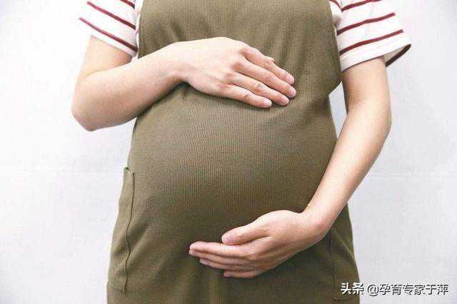 广州代生孩子花费，于萍讲孕育：3年多囊卵巢综合征，32岁怀上双胞胎